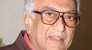 ameen sayani voice, ameen sayani death, ameen sayani demise, ameen sayani passed away 2023, ameen sayani latest photo, ameen sayani family, ameen sayani house, ameen sayani son, ameen sayani age,